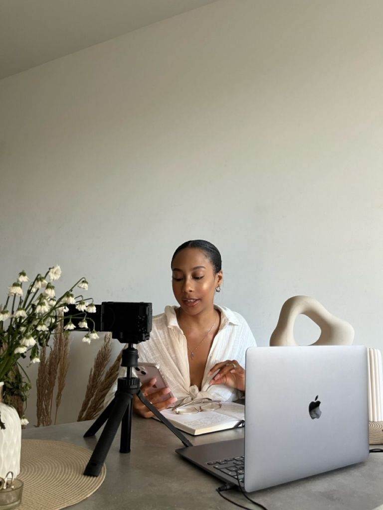 Influencer Management Agency Los Angeles